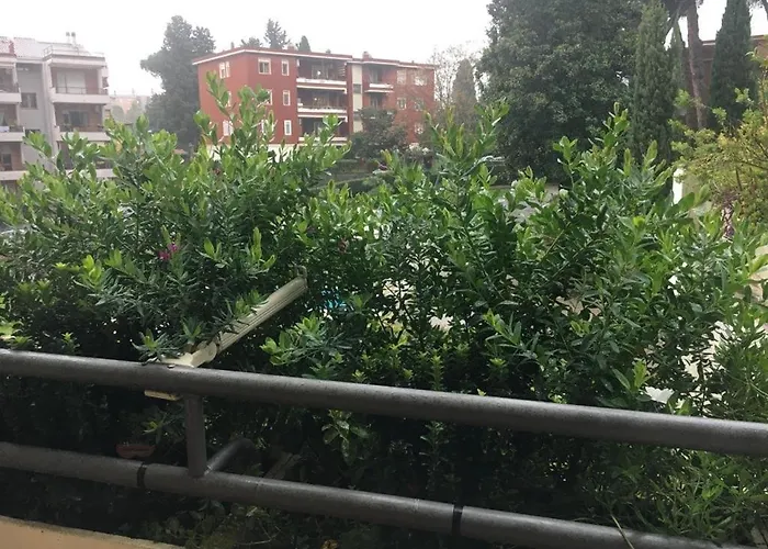 Da Sogno Piscina Farnesina - Policlinico Gemelli Rome